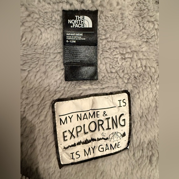 Baby ThermoBall snowsuit by North Face- excellent condition! - Picture 2 of 3